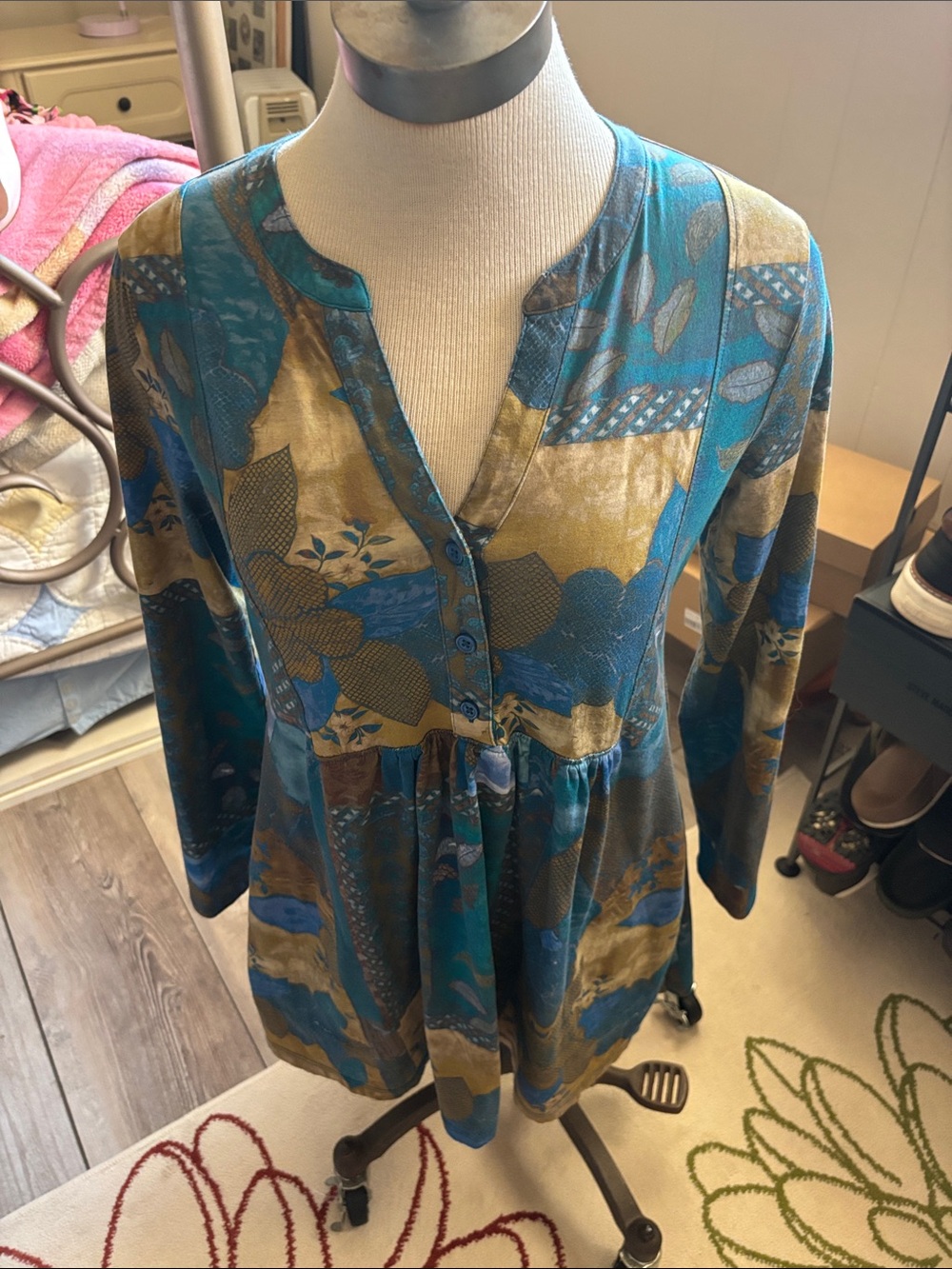 Women's Peruvian Connecton Teal and Gold Long-Sleeve V-Neck Button Front dress